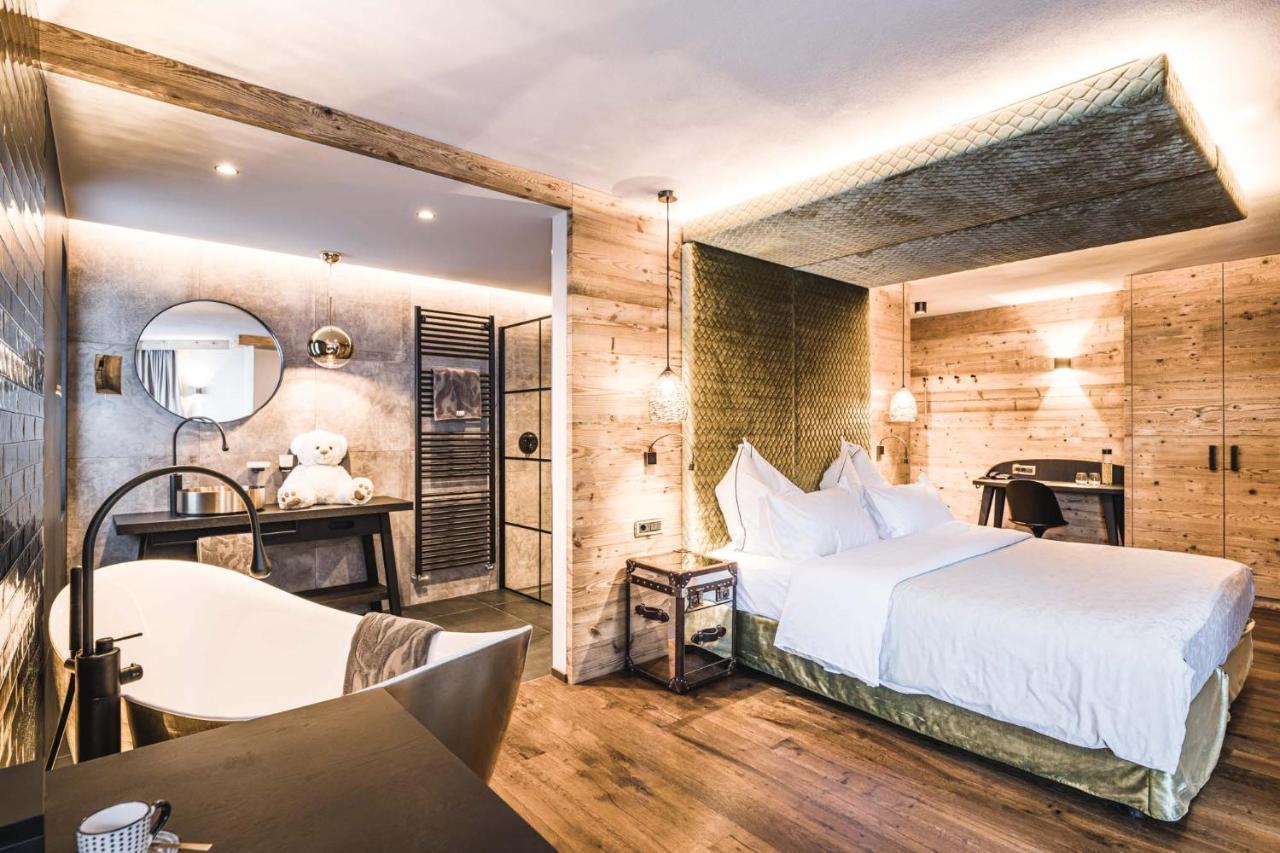 אורטיסיי Alpin Garden Luxury Maison & Spa - Adults Only מראה חיצוני תמונה